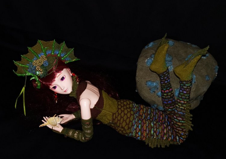 Всё в этом мире связано - даже камни... Русалочка