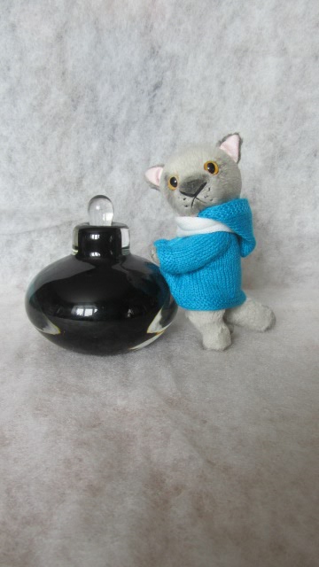 Попутные увлечения ( парфюмерные бутылочки)