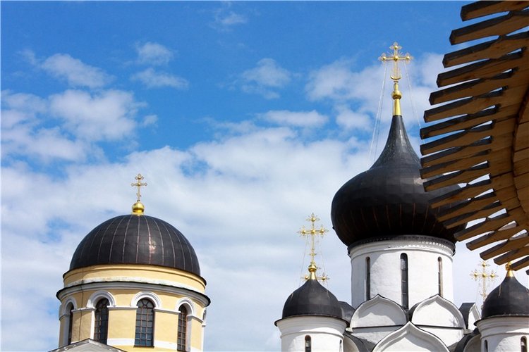 Любимая Старица. Свято-Успенский мужской монастырь