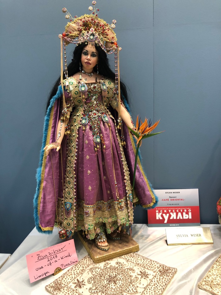 "Искусство куклы" 2019 - приглашаю прогуляться по выставке... ч.1