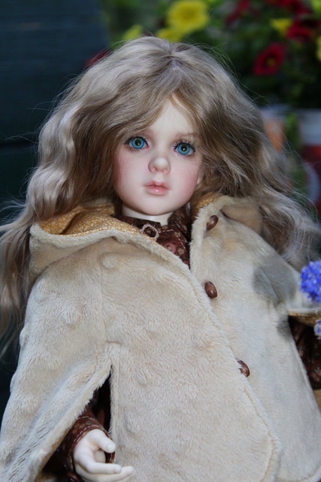 Новый наряд Розочки и прогулка в саду