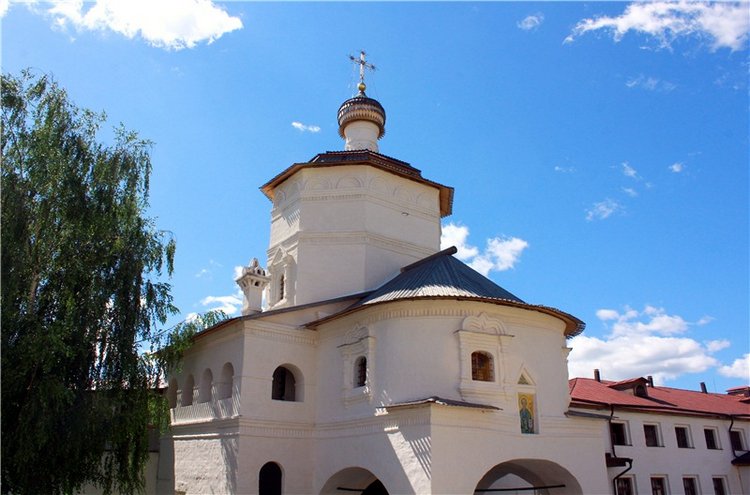 Время, застывшее в янтаре. Старицкий Свято-Успенский мужской монастырь