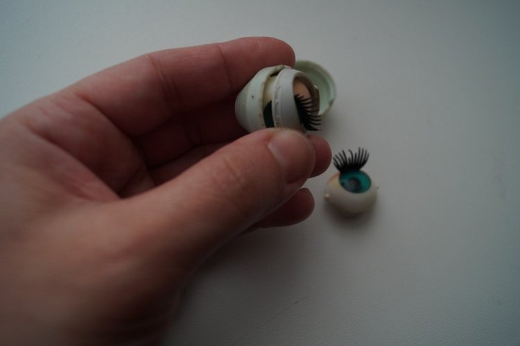 Вторая майская выписка: спасаю ангела. Варить или не варить покрашенный пластик? Реанимация брошенок