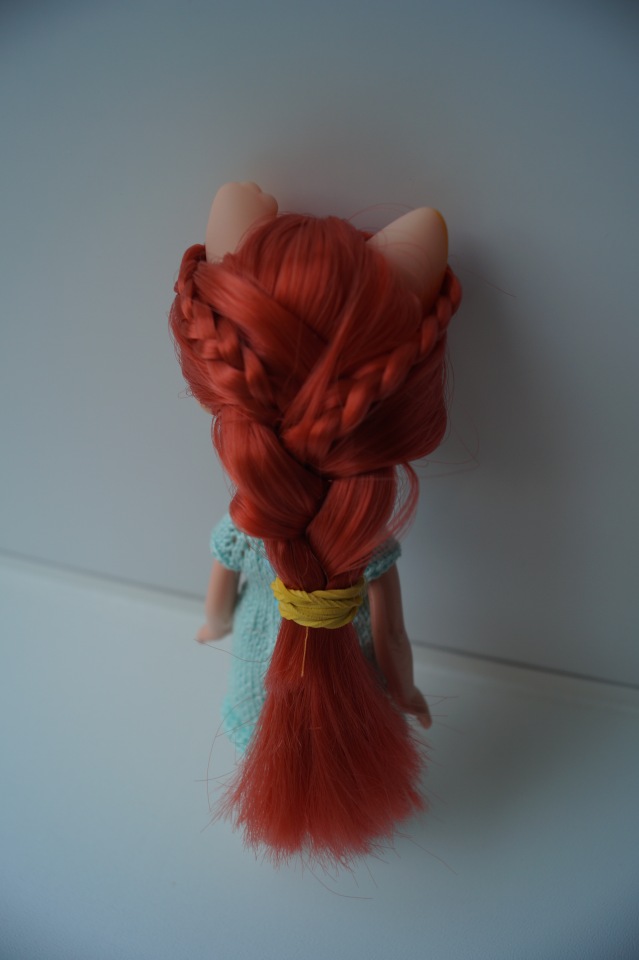 Первая июльская выписка. Две разные поломки шейного крепления - исправляем. Санаторий для кукол. И новые пациенты