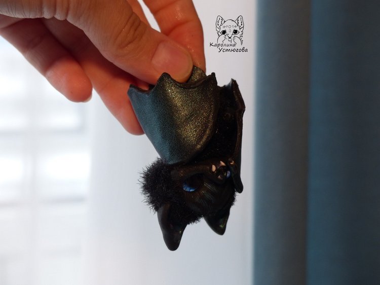 Сапфировая летучая мышка — Игрушки в смешанной технике (мех и глина): Арт (фото 9)