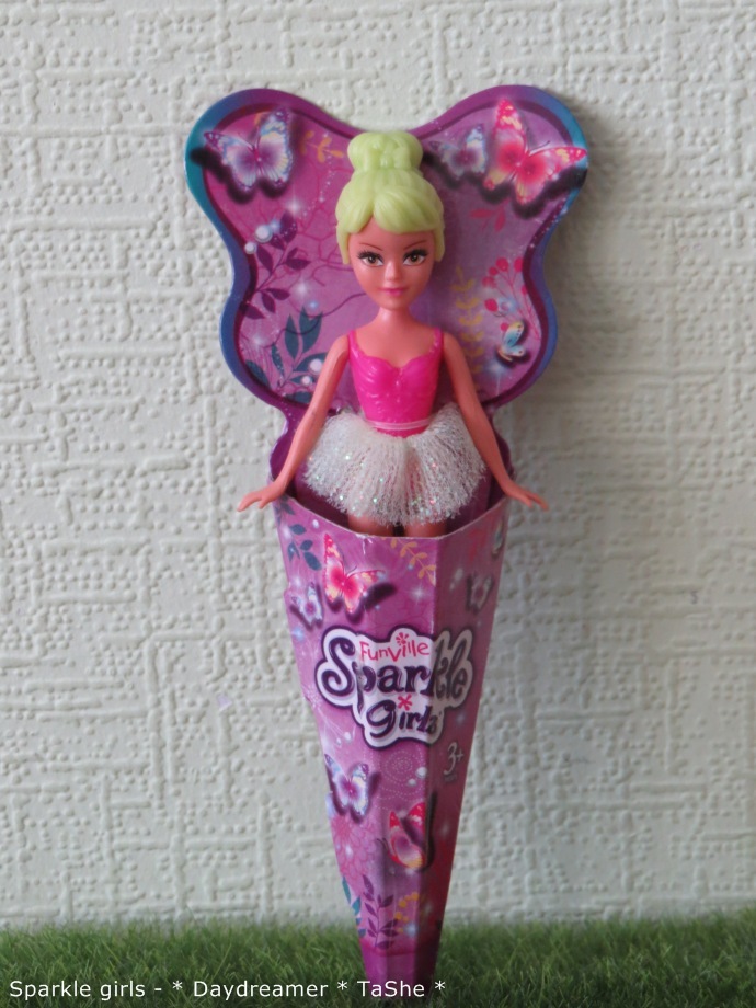 Сверкающее очарование маленьких фей