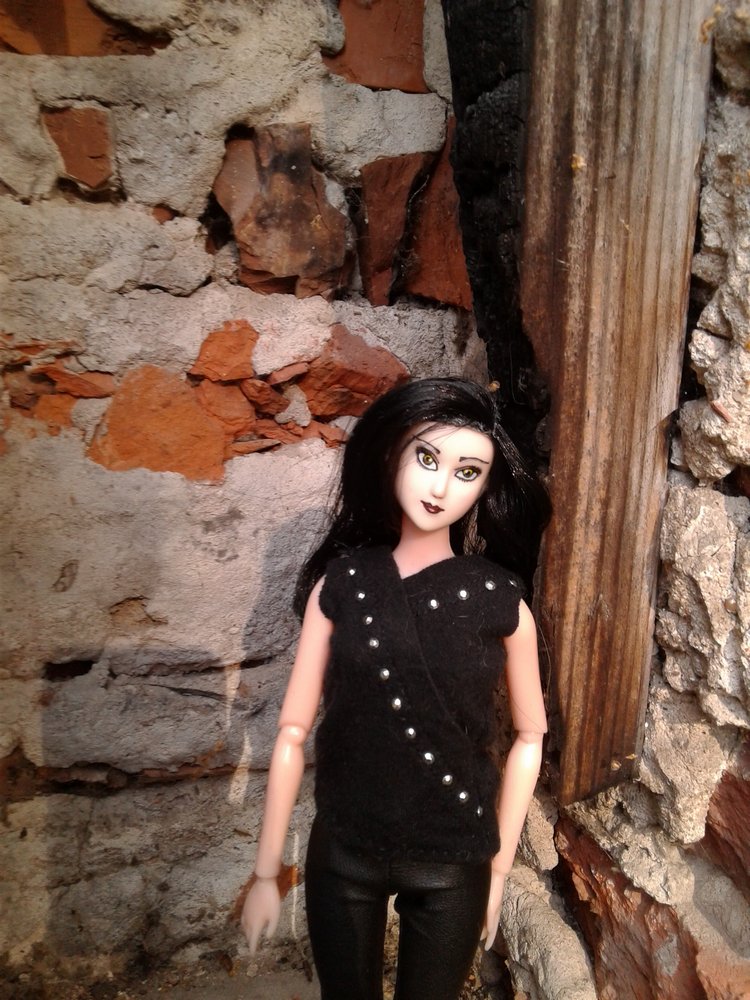 Моя новенькая: Донна Розье. Румбокс: швейная мастерская