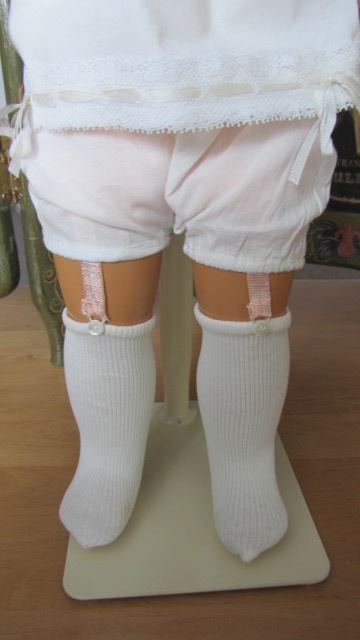 Наряжаем куклену из Советского прошлого (фото 5)