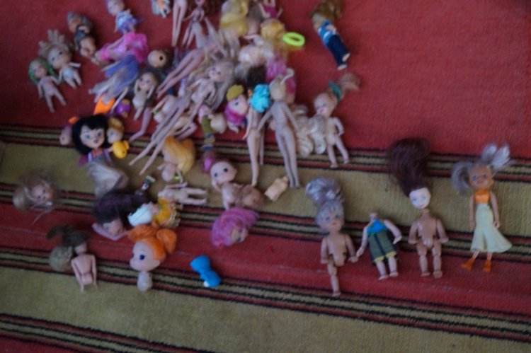 Куклы с разным состояние здоровья долго стояли в очередь у дверей кукольной лечебницы | Бэйбики Куклы с разным состояние здоровья долго стояли в очередь у дверей кукольной лечебницы