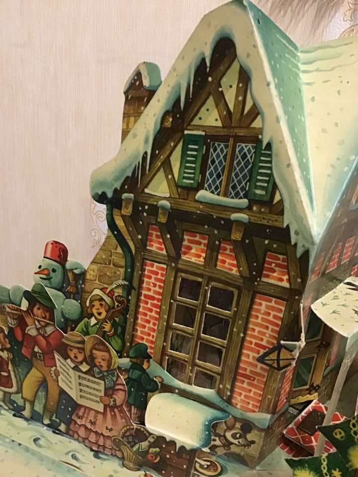 Винтажные новогодние картонажные изделия: у кого была такая игрушка (фото 9)