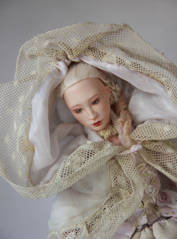 Маркиза М. Фарфоровая шарнирная кукла