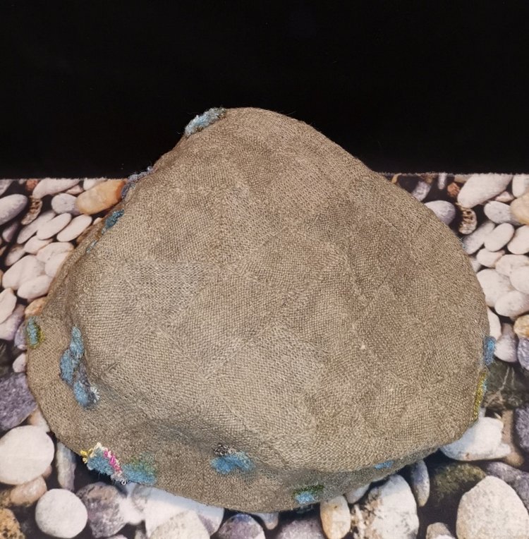 Всё в этом мире связано - даже камни... Русалочка