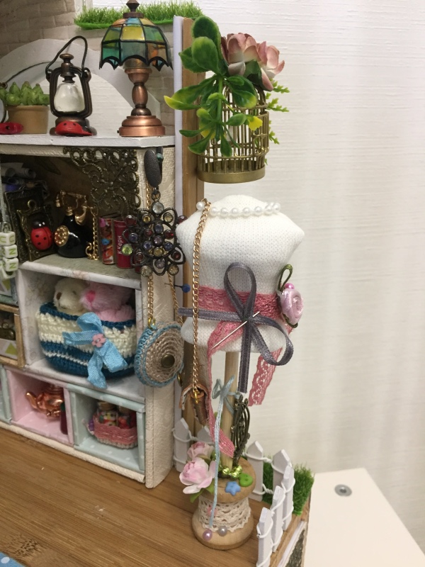 Дом швеи-вязальщицы — Румбоксы и кукольные интерьеры: фото