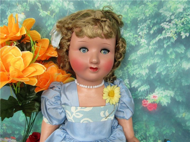 Розы и жемчуг… На них посмотри... Кукла Hans Volk на фоне интерьера (фото 3)