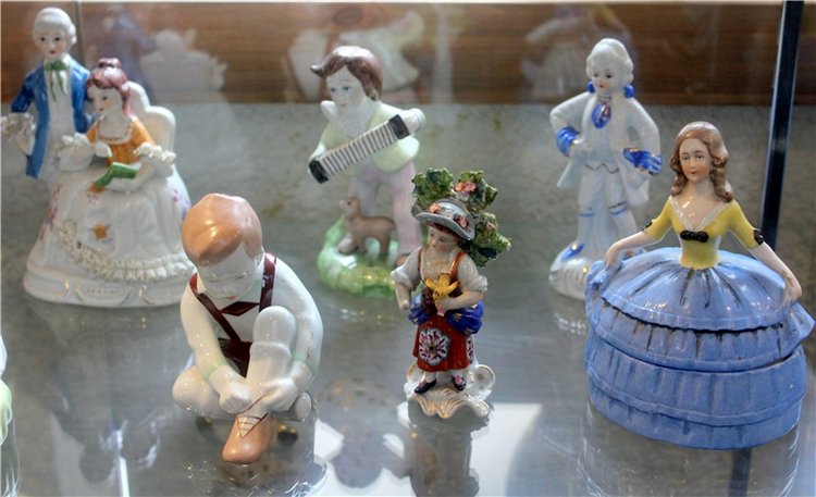 Старица, Музей фарфора — Фарфоровые статуэтки и фигурки: винтаж