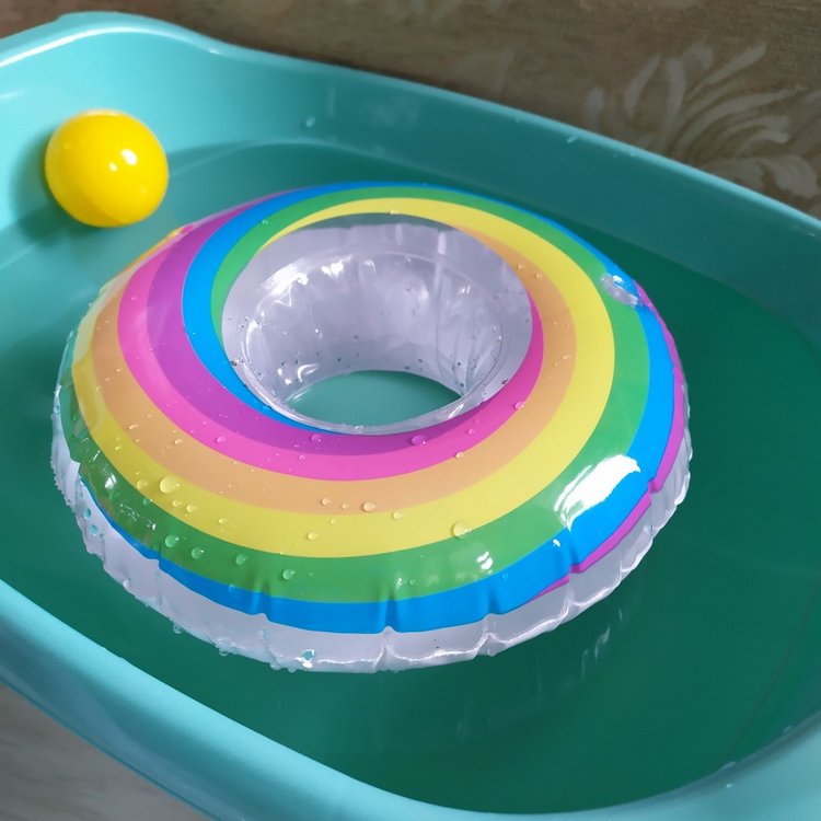 Как мы догоняли лето или примерка кругов для бассейна моей Боночкой