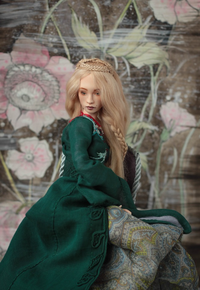 Серсея. Фарфоровая шарнирная кукла (фото 9)