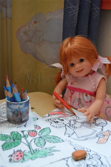 Мебель для кукол Хохлома. Вихтели Rosemarie Anna Muller