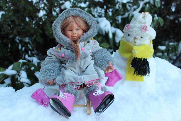 Снежные забавы Кети и Рози. Провожаем зиму (фото 7)