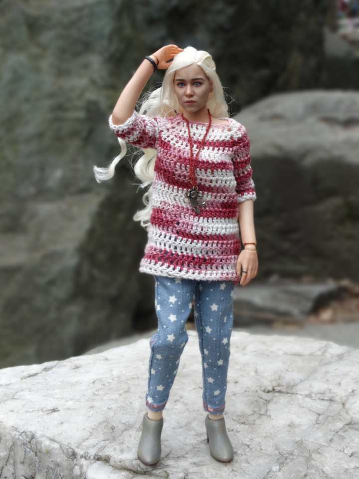 Совсем другой стиль для Дэни. Экшен-кукла Daenerys от ThreeZero