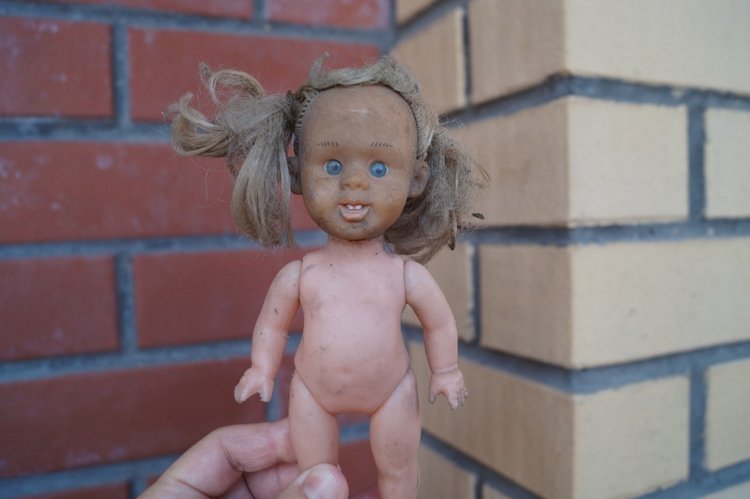 Куклы с разным состояние здоровья долго стояли в очередь у дверей кукольной лечебницы | Бэйбики Куклы с разным состояние здоровья долго стояли в очередь у дверей кукольной лечебницы