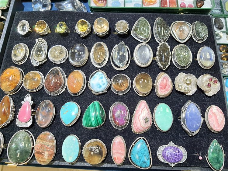 Выставка "Самоцветы Мира" в Твери, продолжение