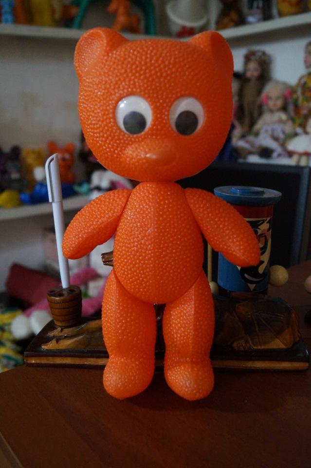 Обзор пластмассовых игрушек СССР, которые живут в моём музее | Бэйбики Обзор пластмассовых игрушек СССР, которые живут в моём музее