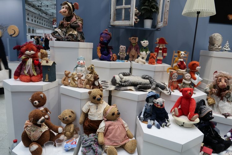 Выставка в Гостином дворе декабрь 2019. Искусство куклы X