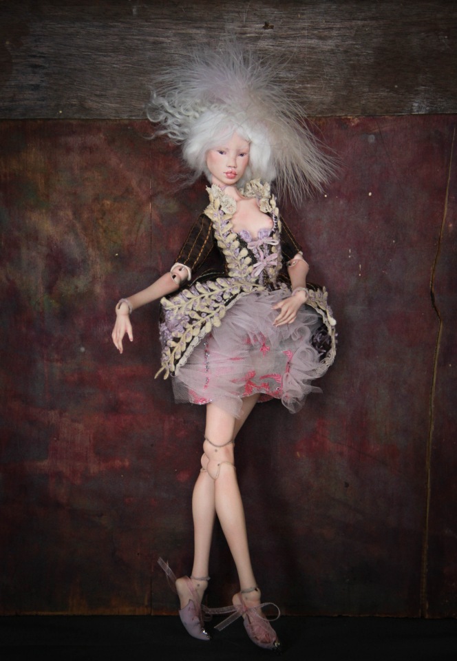 Рококо наряд для Парадиз — Авторские шарнирные куклы своими руками: лепка (фото 5)