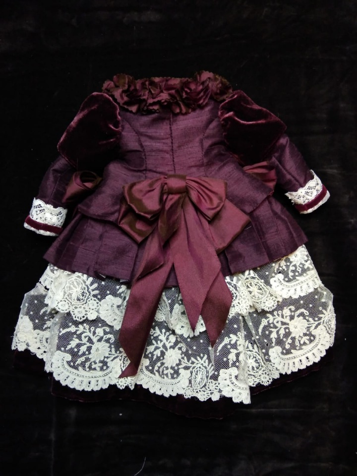 Красавица Шанталь — Антикварные куклы Bru (Брю) и реплики: Bru Jne