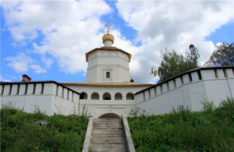Августовская прогулка в Берново. Zwergnase Mischa (фото 6)