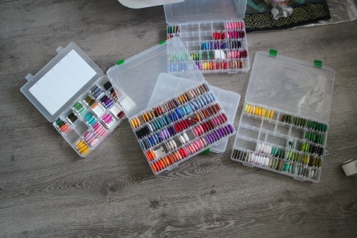 Моя мастерская — Хранение кукол и материалов: организация рабочего места