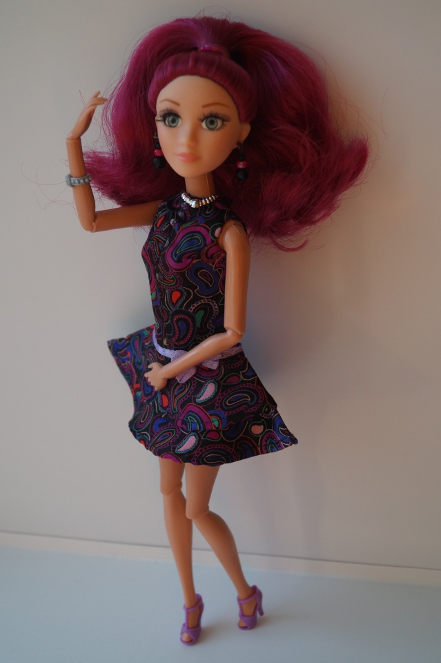 Третья майская выписка. Как вынуть моргучие глазки из головы советских кукол