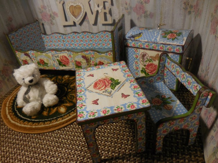 Доброй ночи, малыши, или кроватки в кукольном хозяйстве (фото 4)