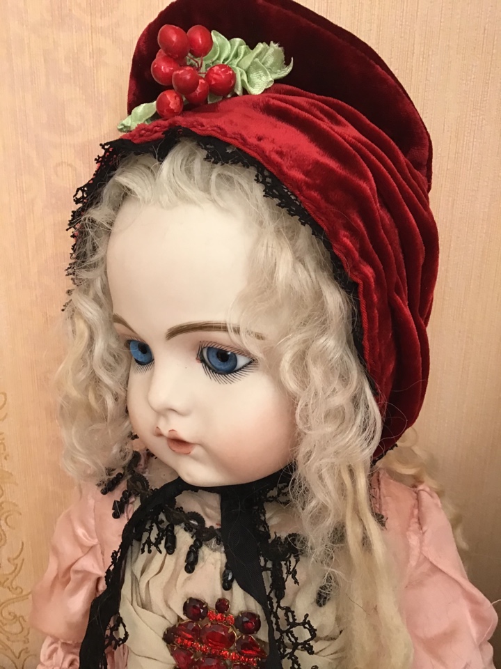 Тайны и ягоды любят все. Мой новый бонет "Остролист" | Бэйбики Тайны и ягоды любят все. Мой новый бонет "Остролист"