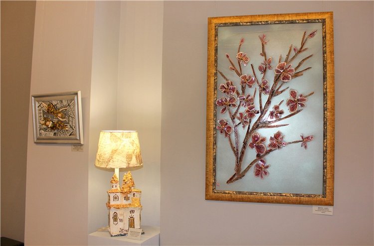 Выставка "Стекляндия" Елены Буровой в Твери