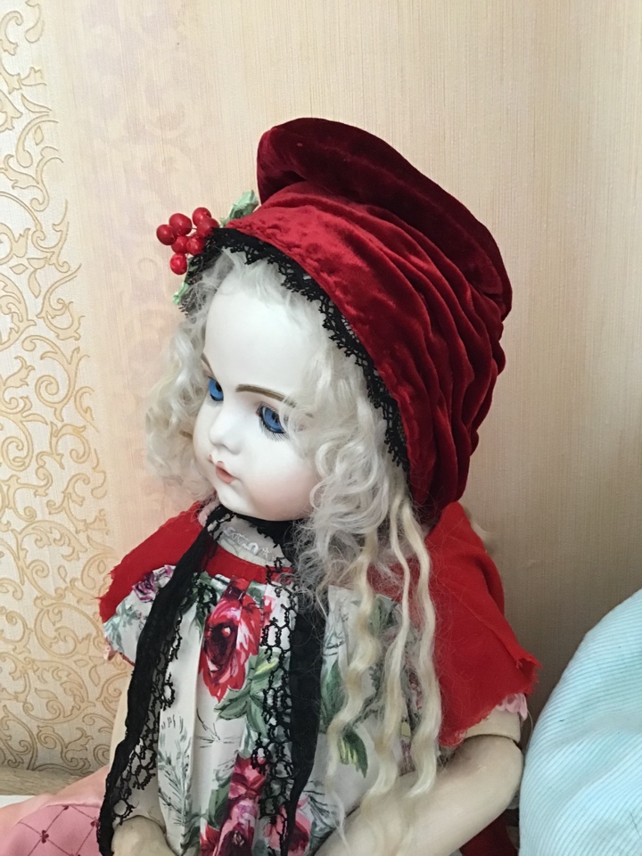 Тайны и ягоды любят все. Мой новый бонет "Остролист" | Бэйбики Тайны и ягоды любят все. Мой новый бонет "Остролист"