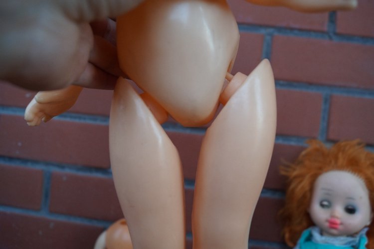 Третья июльская выписка. Вылечила восемь кукол СССР! И всем сшила наряды - за неделю