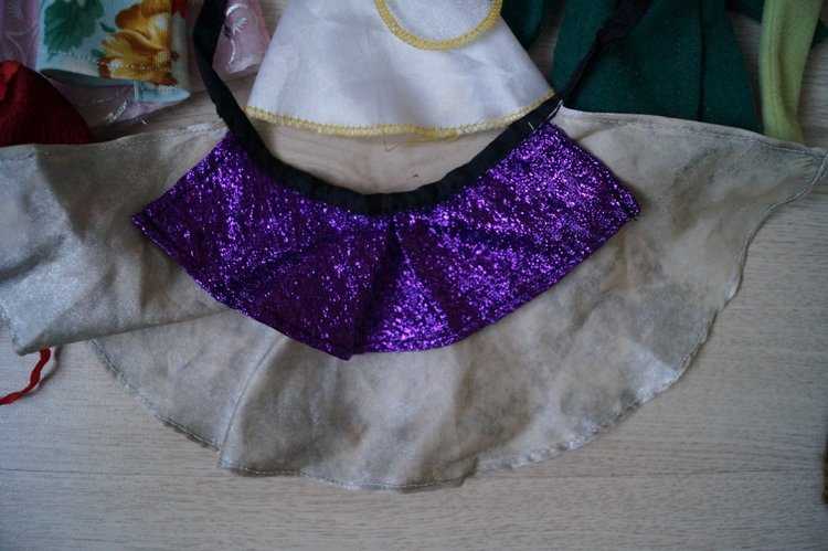 Привет из 2010, коробка с куклами и одежками + воспоминания из детства и юности