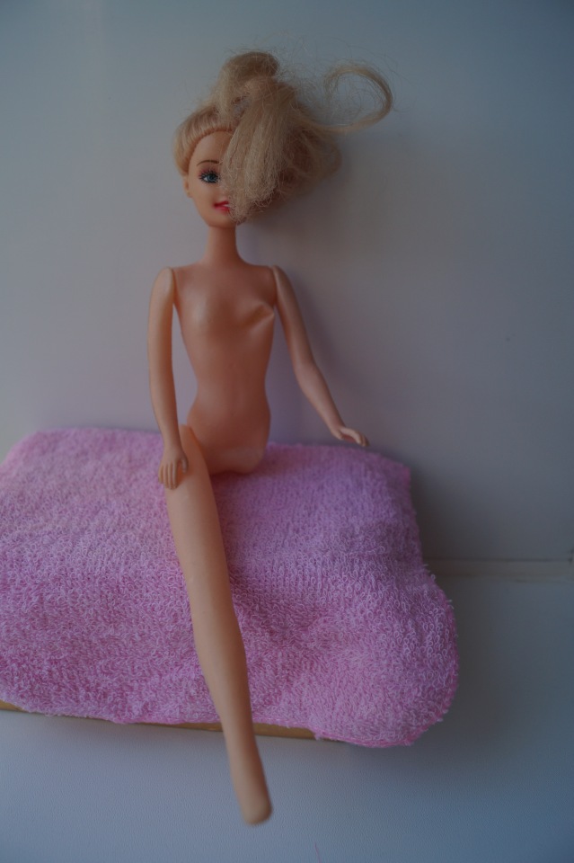 Первая выписка декабря. Поломки шейных шарниров и способы их исправления, избавляем волосы Барби от жира. Преображение