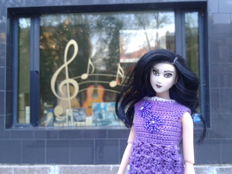 Наше лето 2: Псков, День Города! Прогулка с Донной. Новые куклы в подарок (ура!!!)