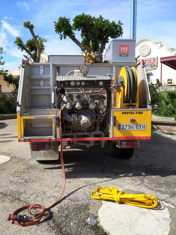 Тайна моего имени. Часть девятая. Испания, Бенальмадена, Парк Тиволи. Лесли путает все планы