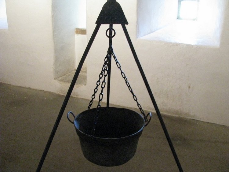 Незабываемая экскурсия по Словении: Постойная Яма и Предъямский замок