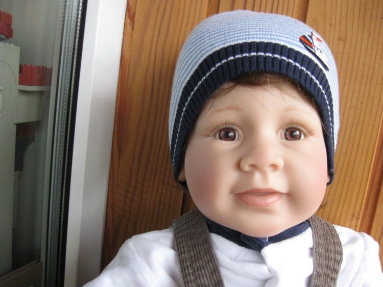 Было нас двое близнецов когда-то