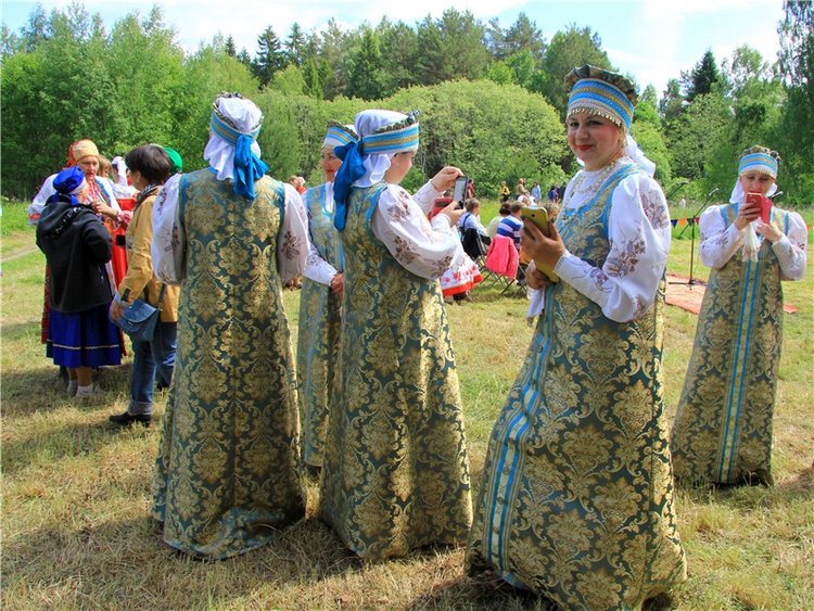 "Троицкие гуляния" в Василёво, 2018 год. Архитектурно-этнографический музей под открытым небом Василёво