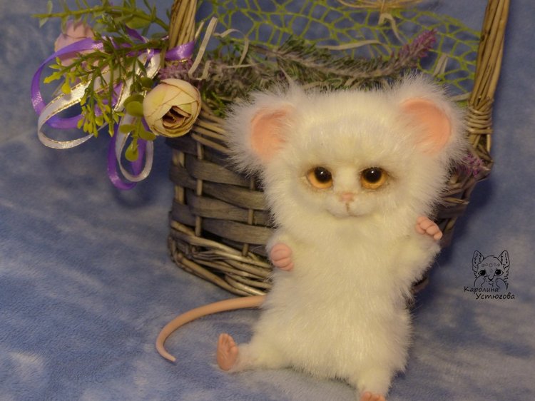 Мышонок Белый Пух — Игрушки в смешанной технике (мех и глина): Арт (фото 7)