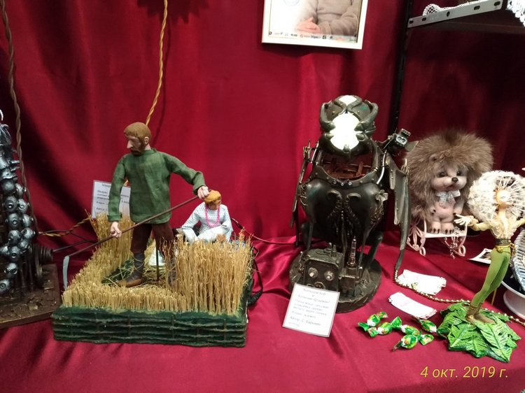 XV Международный Салон Авторских кукол на Тишинке моими глазами. Часть I