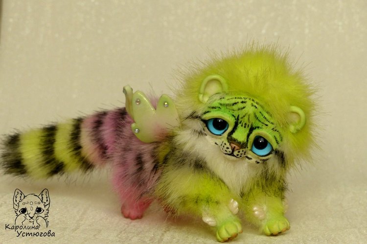 Ахисмио Тигровый — Игрушки в смешанной технике (мех и глина): Арт