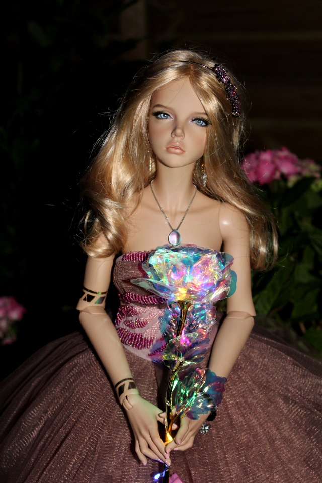 Мисс Бэйбики 2019. Бианка и волшебный цветок. Вечерняя прогулка по саду