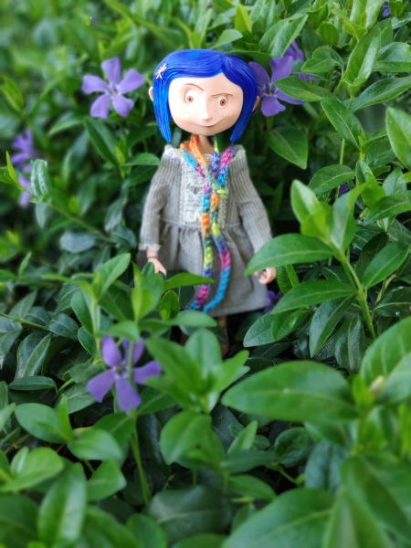 Коралина Джонс — Фигурки NECA (Нека): Коралина (фото 3)